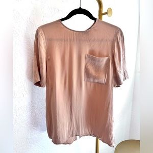 Beige silk Donna Karen tshirt blouse.